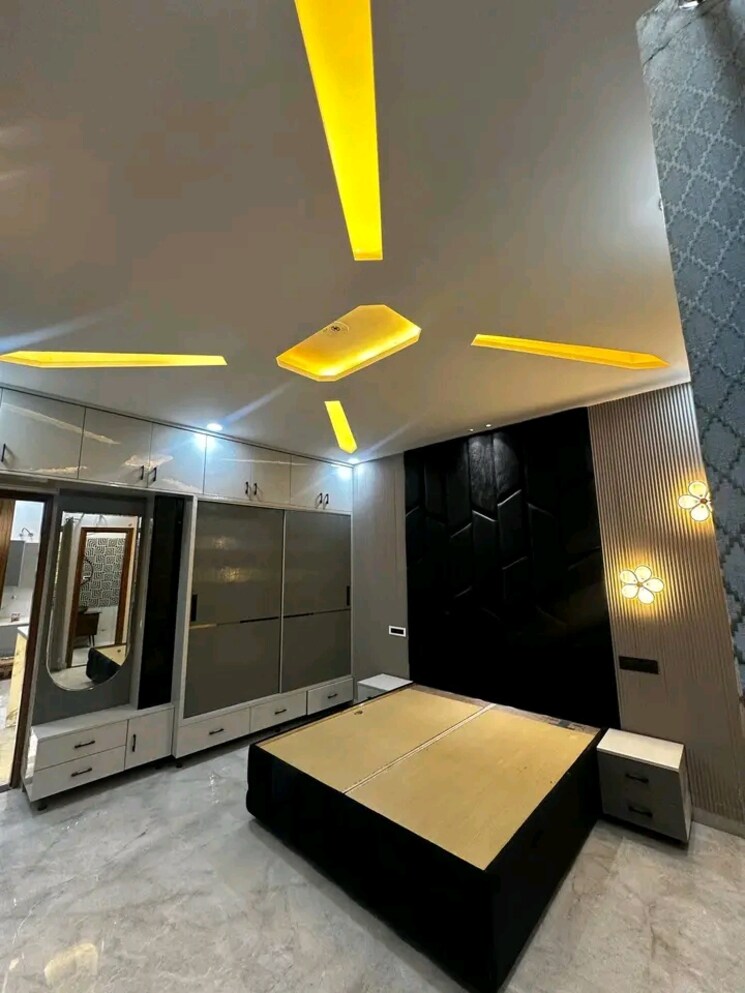 Bedroom, sector 125 5 Bedroom 191 Sq.Yd. Independent House In Sector 125 Mohali 8269000