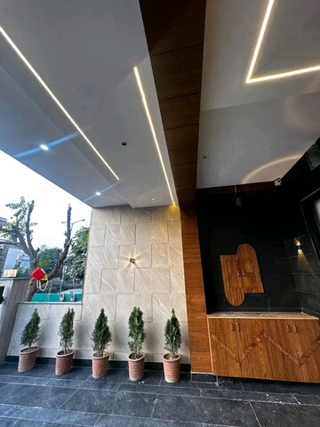 5 BHK Independent House at Sector 125 – for Sale