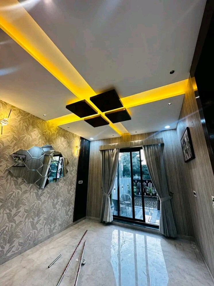 Room, sector 125 5 Bedroom 191 Sq.Yd. Independent House In Sector 125 Mohali 8269000