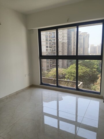 Room in 2 BHK Apartment at Godrej Urban Park, Chandivali – for Rent
