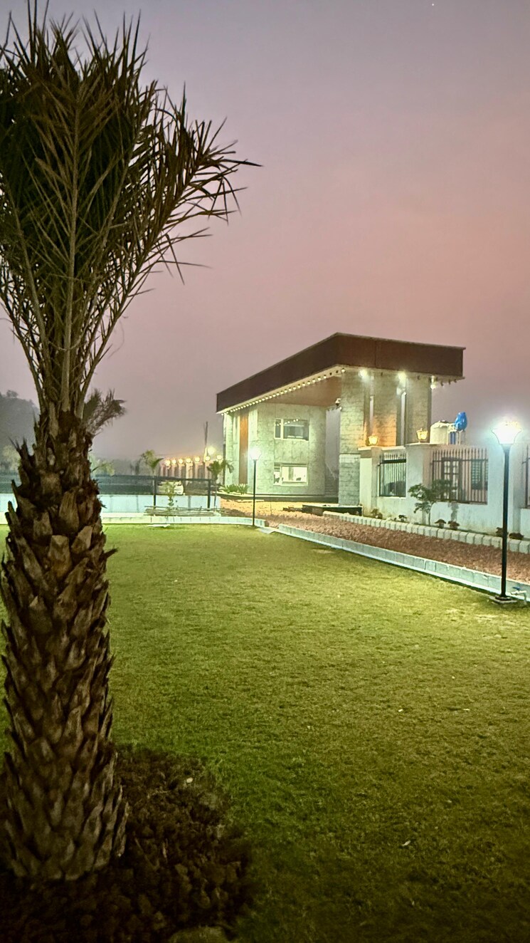 Garden, kharkhoda  132 Sq.Yd. Plot In Kharkhoda Sonipat 8269040