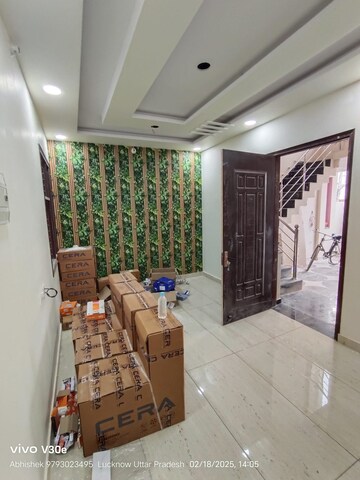 Bedroom in 3 BHK Independent House at Jankipuram Extension – for Sale