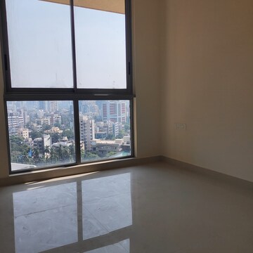 Room in 2 BHK Apartment at Rajesh Raj Infinia, Malad West – for Rent