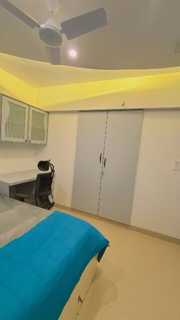 Master Bedroom in 2.5 BHK Apartment at Nahar Amrit Shakti, Chandivali – for Rent