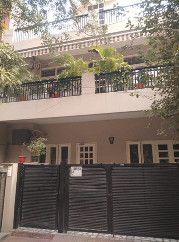 6+ BHK Independent House – Exterior View View at Sector 12 - for Sale