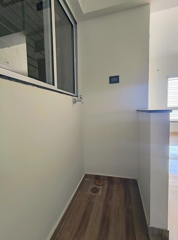 Room in 2 BHK Apartment at VTP Cygnus, Kharadi – for Rent