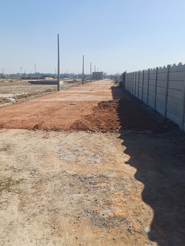  Plot For Sale in Jewar