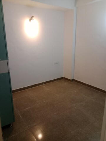 2 BHK Builder Floor For Sale in Sector 73