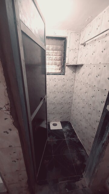 Bathroom in 1 BHK Apartment at Dombivli West – for Sale