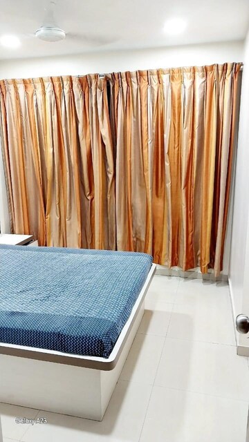 Bedroom in 2.5 BHK Apartment at HDIL Dreams, Bhandup West – for Rent