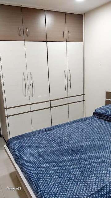 Bedroom in 2.5 BHK Apartment at HDIL Dreams, Bhandup West – for Rent