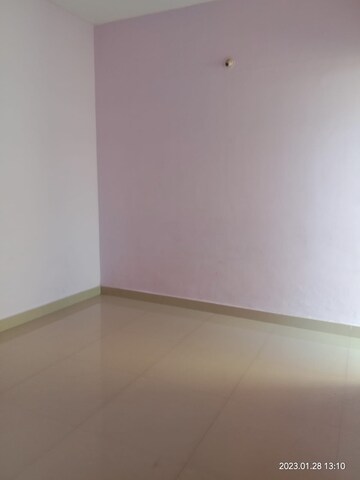 Room in 2 BHK Apartment at Dhanori – for Rent