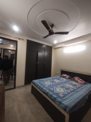 Furnished Amenities in 2 BHK Builder Floor at Ansal Sushant Lok I, Sector 43 – for Rent