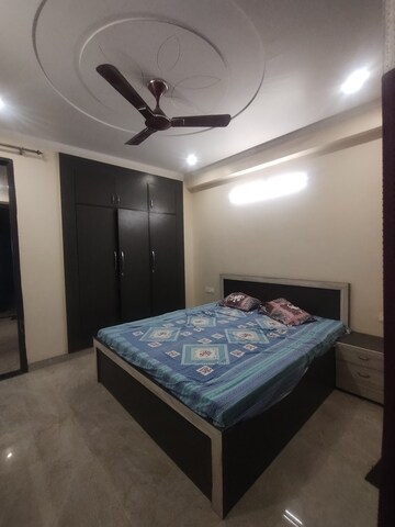 Furnished Amenities in 2 BHK Builder Floor at Ansal Sushant Lok I, Sector 43 – for Rent