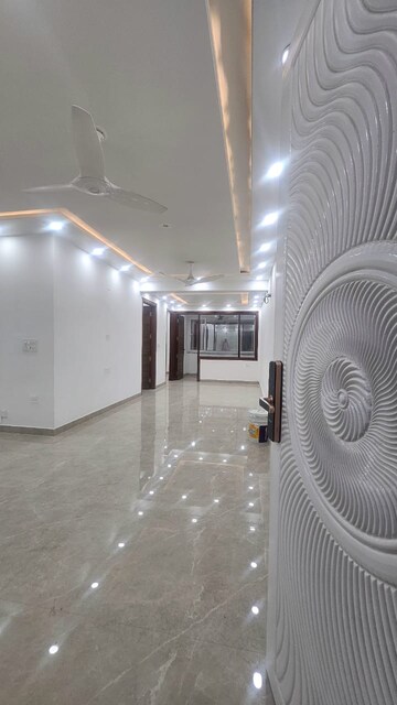 Building Lobby in 4 BHK Apartment at Khambhalia – for Rent