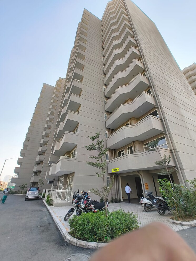 Exterior View, pyramid-heights 2 Bedroom 680 Sq.Ft. Apartment In Sector 85 Gurgaon 8269845
