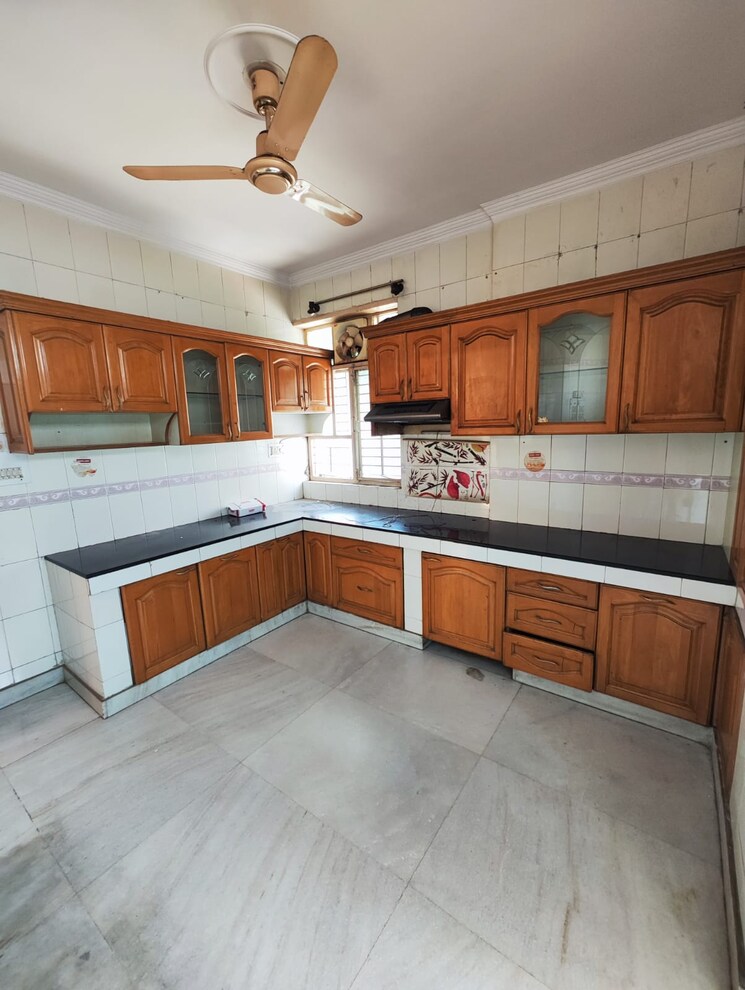Kitchen, maple-heights 2 Bedroom 980 Sq.Ft. Apartment In Sector 43 Gurgaon 8269870