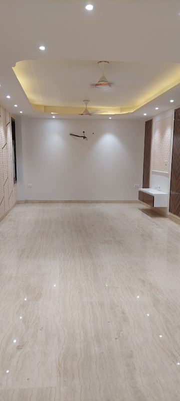 Room in 3 BHK Apartment at Purva Sparkling Springs, Bannerghatta – for Sale
