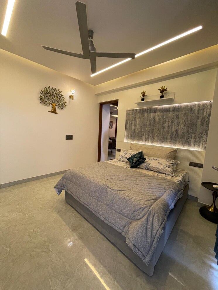 Bedroom, nirman vihar 3 Bedroom 1624 Sq.Ft. Apartment In Nirman Vihar Delhi 8270249
