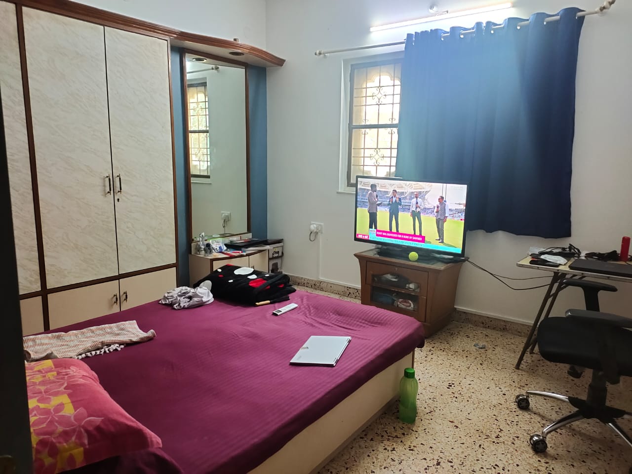 3 BHK + Pooja Room Apartment For Rent in Oberoi Sky City