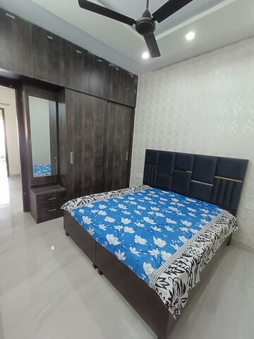 Bedroom in 3 BHK Builder Floor at Vip Road – for Rent