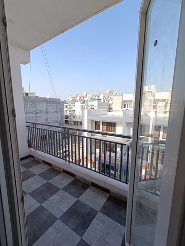 Balcony in 3 BHK Builder Floor at Vip Road – for Rent