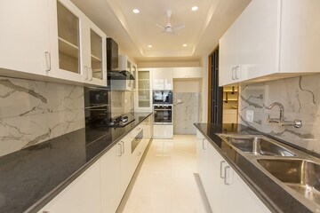 Building Lobby in 3 BHK Builder Floor at Vip Road – for Sale