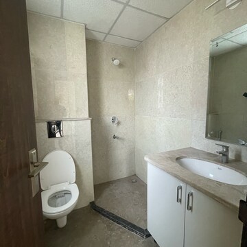 Attached Bathroom in 4 BHK Builder Floor at BPTP Amstoria, Sector 102 – for Rent