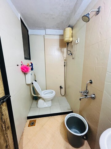 Attached Bathroom in 2 BHK Apartment at Seawoods – for Rent