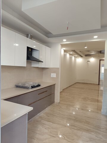 Kitchen in 3 BHK Builder Floor at Paschim Vihar – for Rent