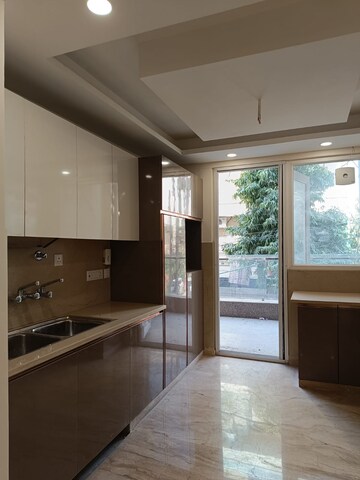 Kitchen in 3 BHK Builder Floor at Paschim Vihar – for Rent
