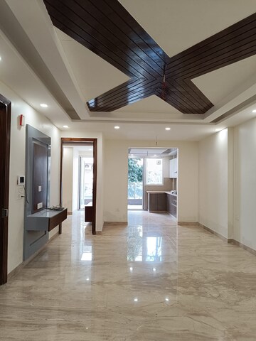 Living Room in 3 BHK Builder Floor at Paschim Vihar – for Rent