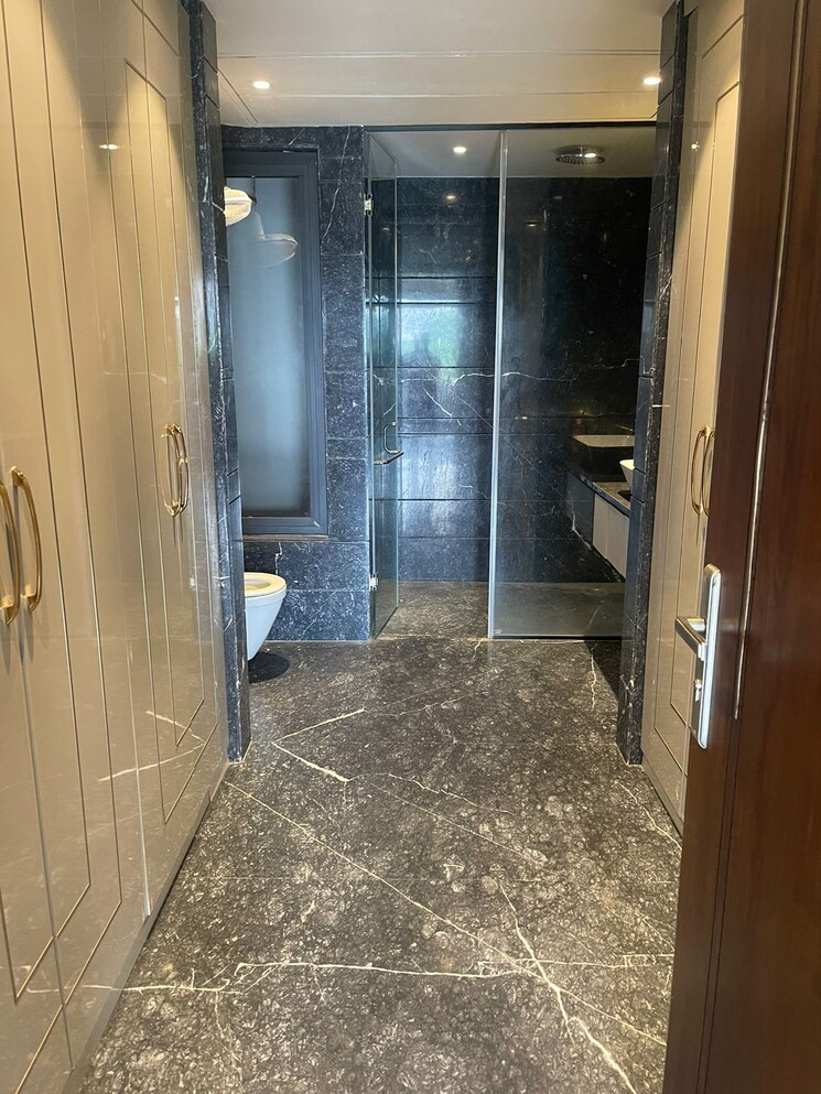 undefined, sector 25a 4 Bedroom 565 Sq.Yd. Apartment In Sector 25a Gurgaon 8270368