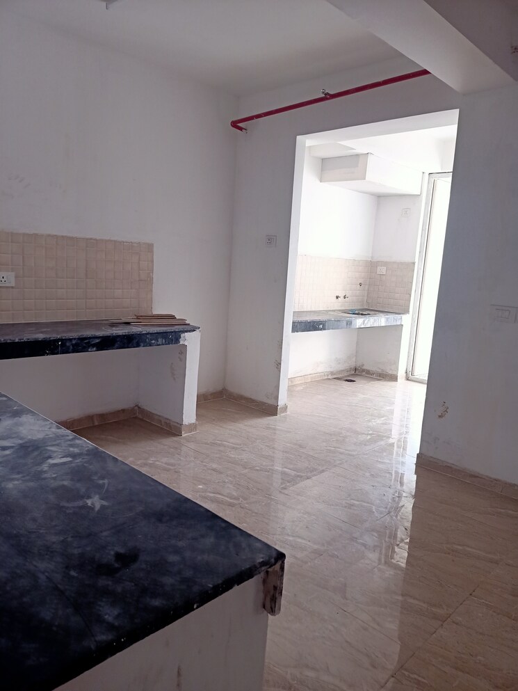 Room, slf-anushree 3 Bedroom 1615 Sq.Ft. Apartment In Sector 75 Faridabad 8270532