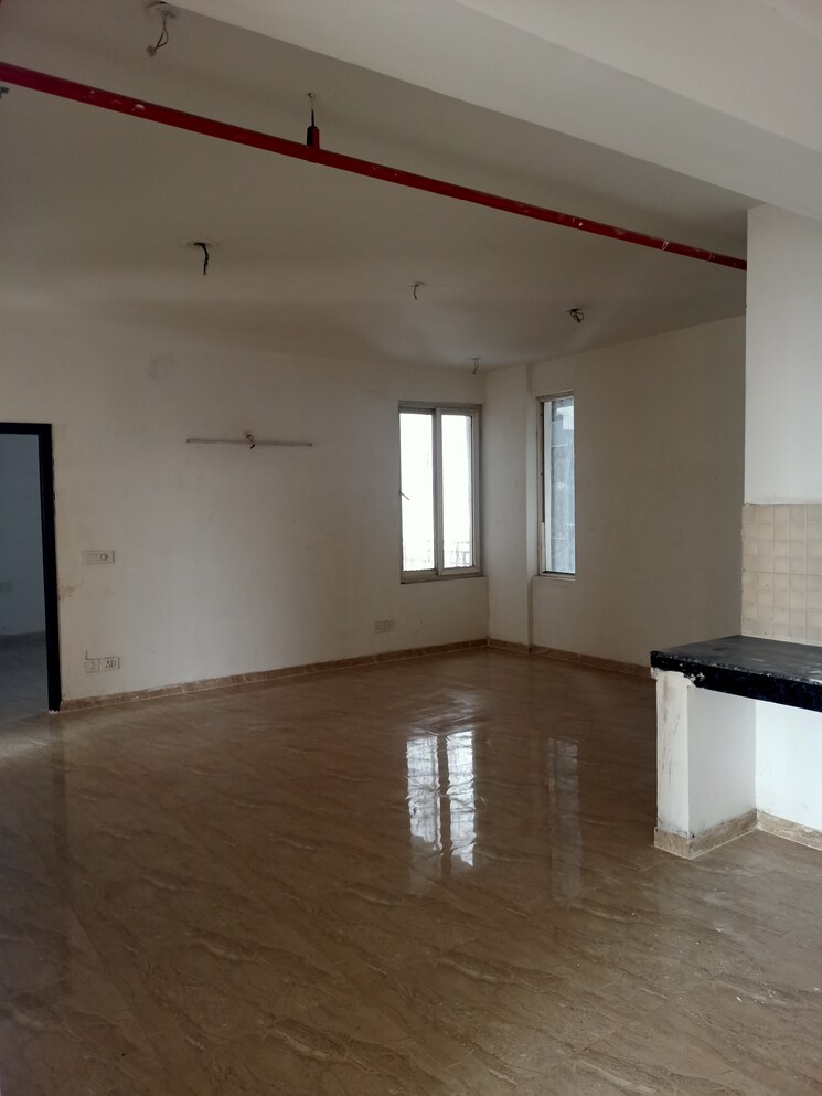 Room, slf-anushree 3 Bedroom 1615 Sq.Ft. Apartment In Sector 75 Faridabad 8270532