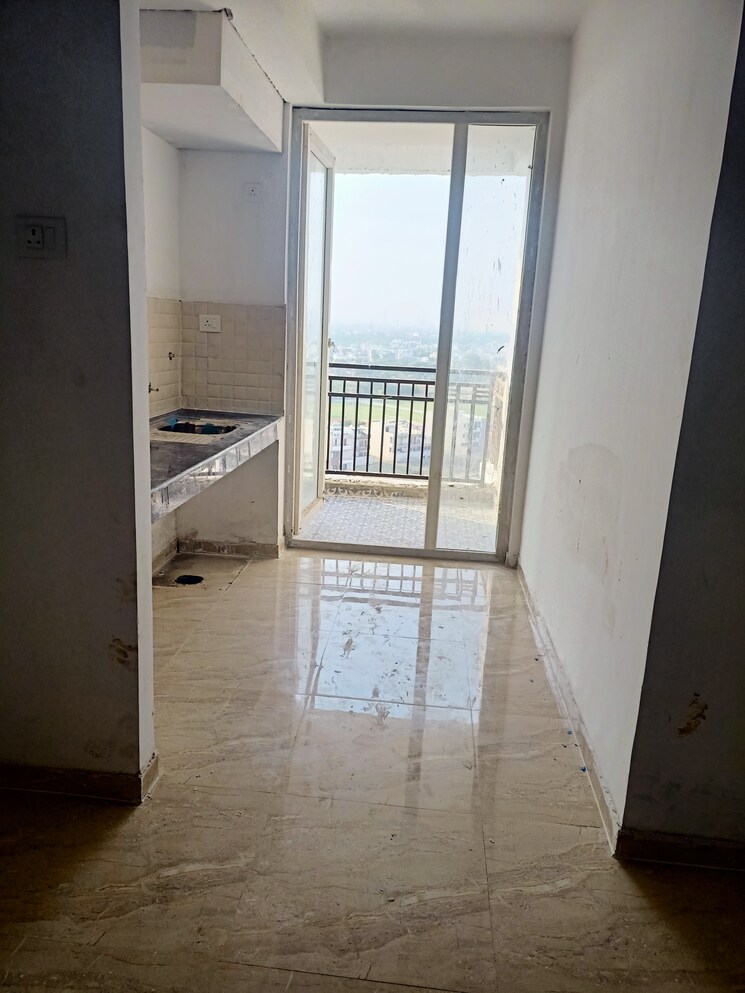 Room, slf-anushree 3 Bedroom 1615 Sq.Ft. Apartment In Sector 75 Faridabad 8270532