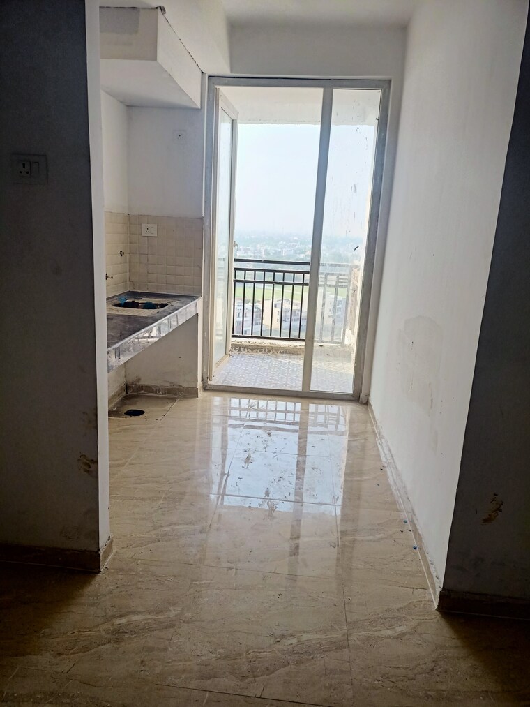 Room, slf-anushree 3 Bedroom 1615 Sq.Ft. Apartment In Sector 75 Faridabad 8270532