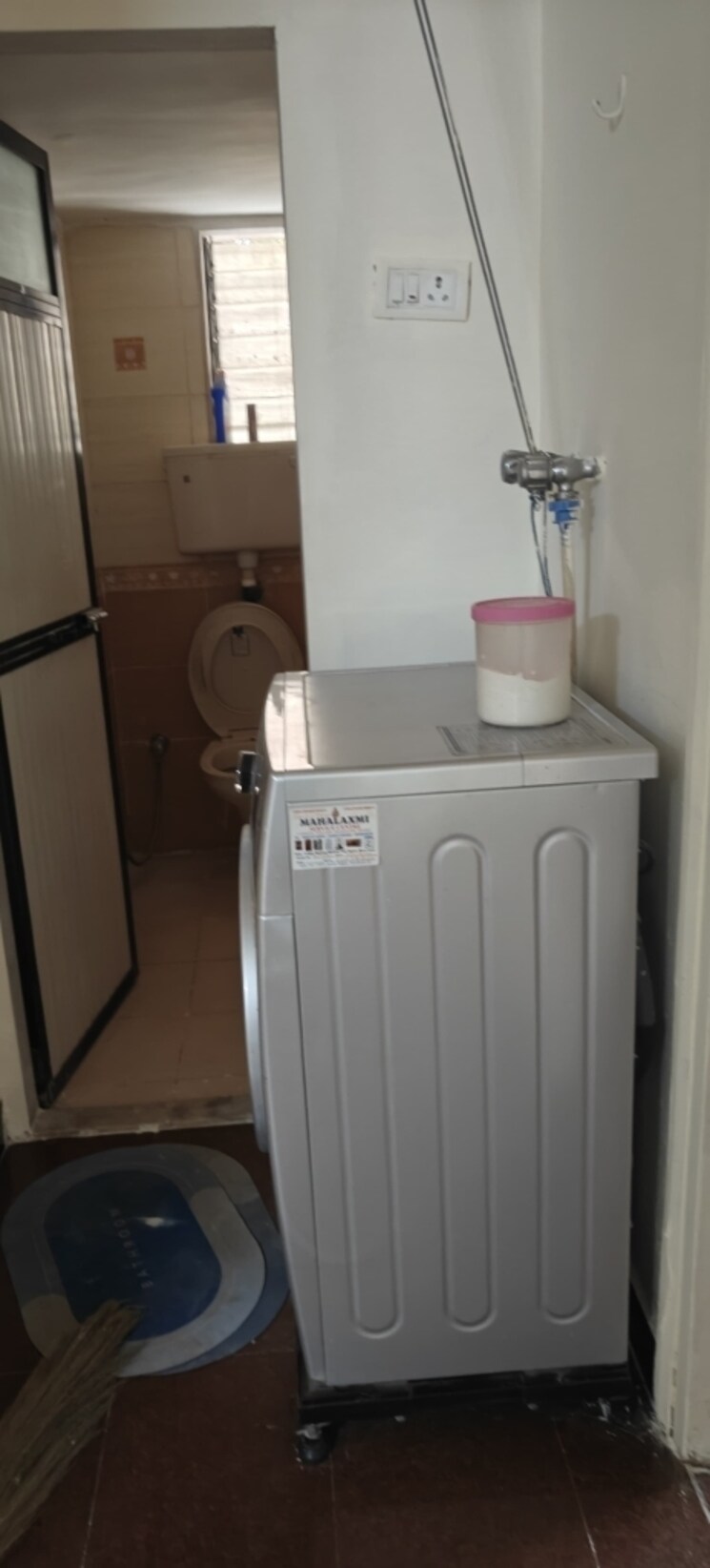 Bathroom, triveni-sangam-chs-dahisar 1 Bedroom 425 Sq.Ft. Apartment In Dahisar West Mumbai 8270348