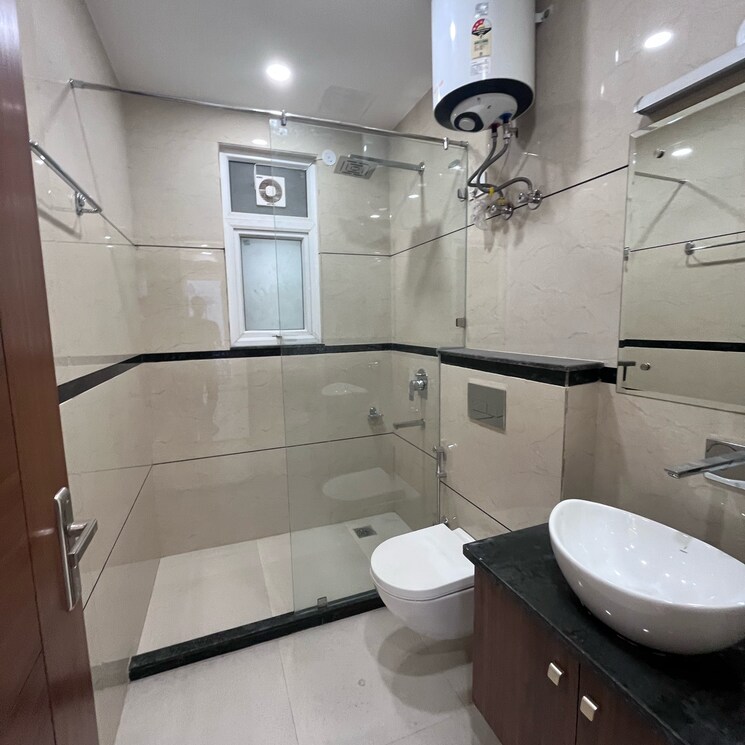 Kitchen, sushant-vyapaar-kendra 3 Bedroom 1754 Sq.Ft. Builder Floor In Dlf Phase iv Gurgaon 8270334