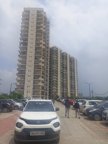 2 BHK Apartment – Exterior View View at Signature Global The Roselia, Sector 95a - for Rent