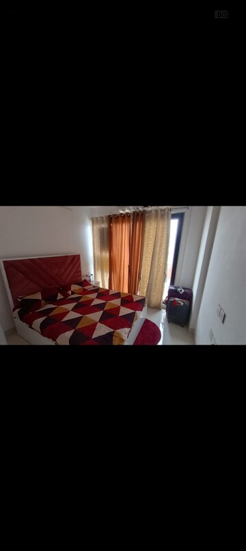 Bedroom in 2 BHK Apartment at Sunteck Avenue 2, Goregaon West – for Rent