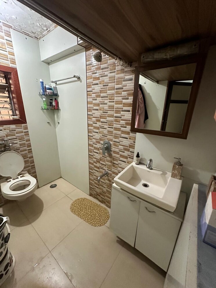 Team Area, indiranagar 2 Bedroom 1200 Sq.Ft. Apartment In Indiranagar Bangalore 8270592