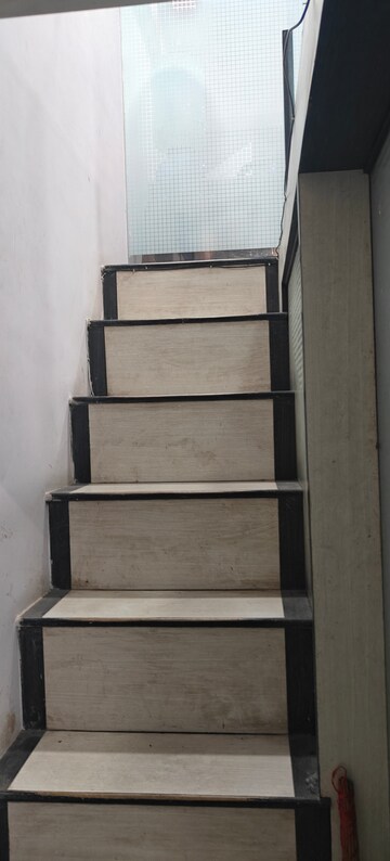 Furnished Amenities in  Office Space at Om Heera Panna Mall, Andheri West – for Rent