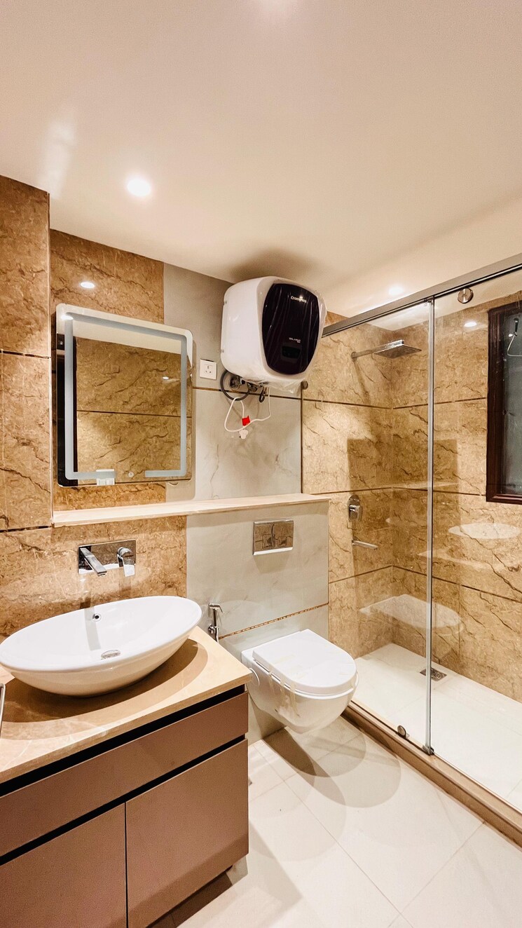 Bathroom, m3m-atrium 4 Bedroom 2700 Sq.Ft. Builder Floor In Sector 57 Gurgaon 8270499