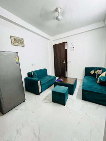 Master Bedroom in 1 BHK Builder Floor at Saket – for Rent