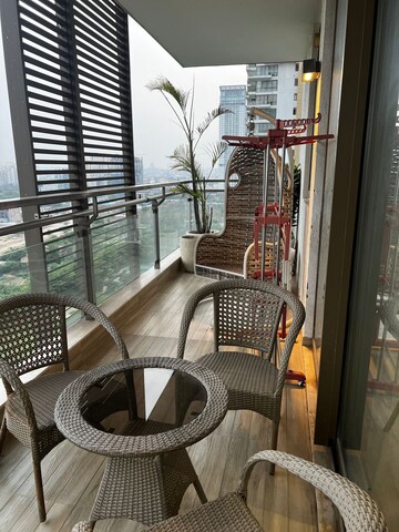 Master Bedroom in 4 BHK Apartment at M3M Golf Estate, Sector 65 – for Sale