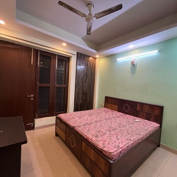 Bedroom in 2 BHK Builder Floor at Ansal Sushant Lok I, Sector 43 – for Rent