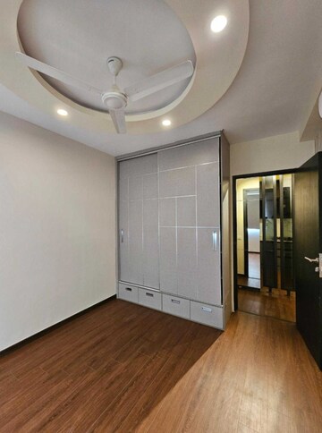 Room in 1 BHK Apartment at Hiranandani Glen Gate, Hebbal – for Rent