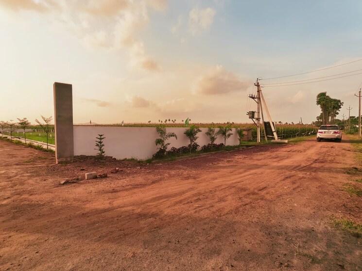 undefined, tadigadapa  131 Sq.Yd. Plot In Tadigadapa Vijayawada 8270800