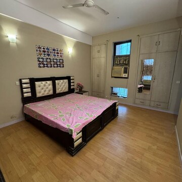 Bedroom in 3 BHK Apartment at Unitech Horizon, Pi Greater Noida – for Rent